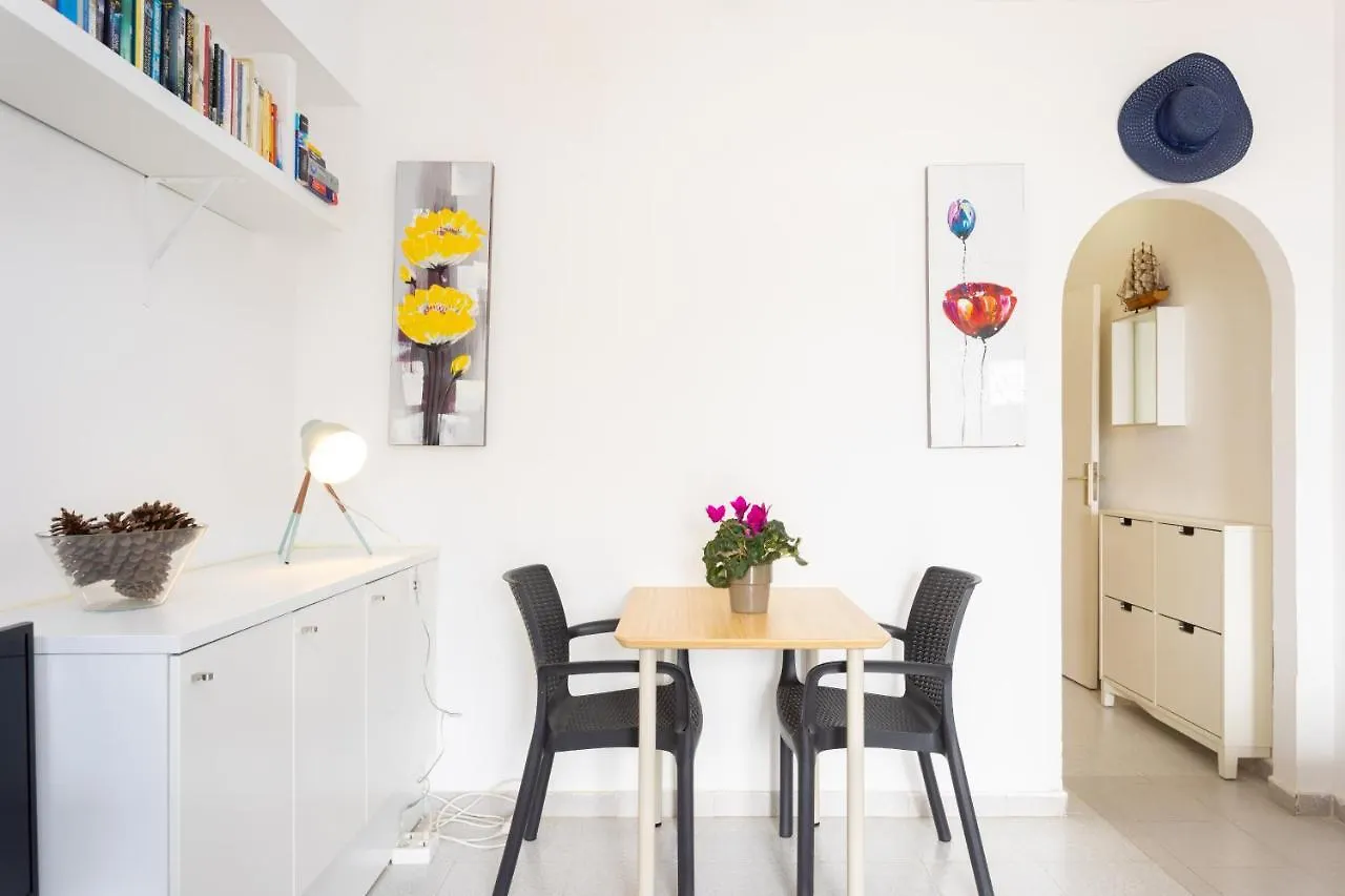 Comfortable Apartment At The Waterfront Playa de San Juan  Ισπανία
